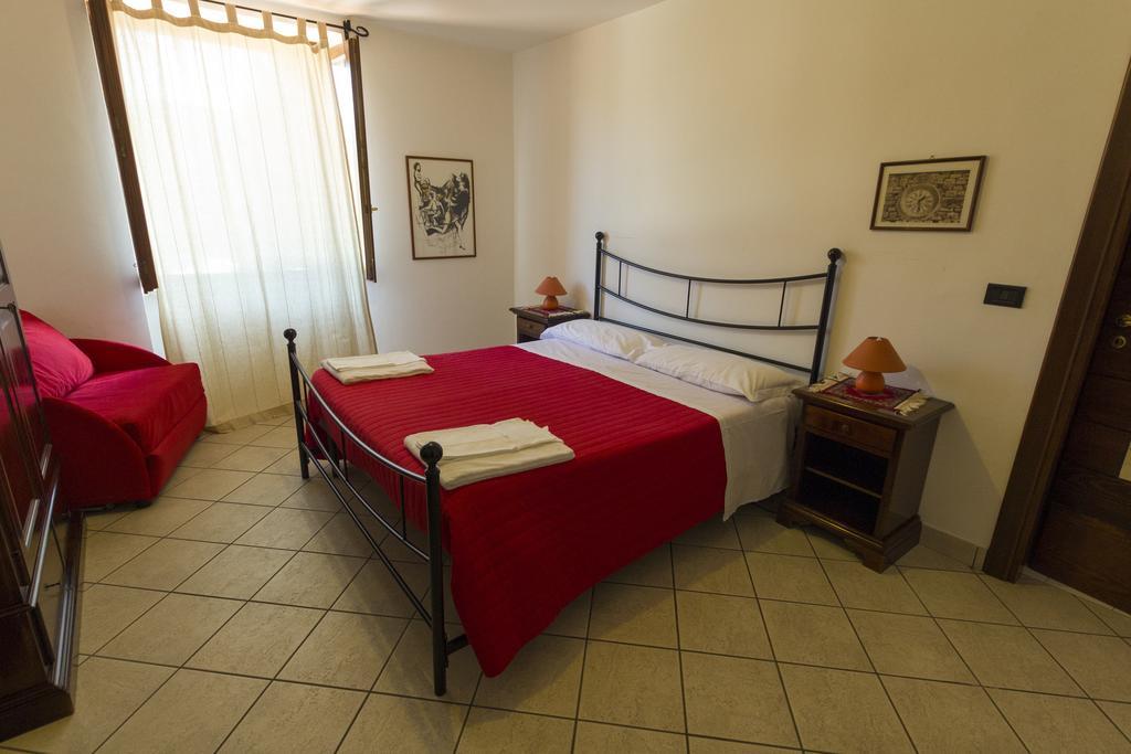 Agriturismo Ricciardelli Villa Contrada  Habitación foto