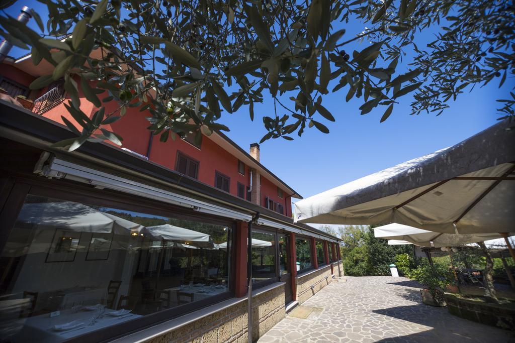 Agriturismo Ricciardelli Villa Contrada  Exterior foto