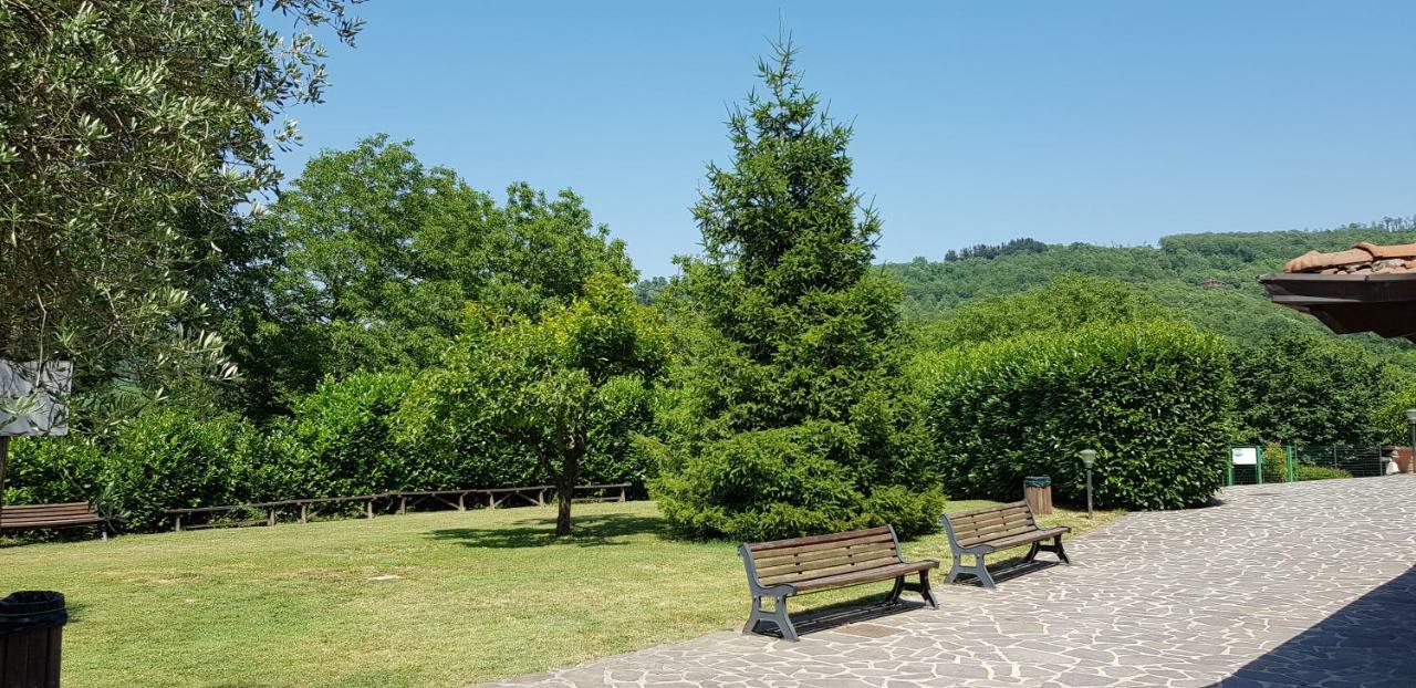 Agriturismo Ricciardelli Villa Contrada  Exterior foto